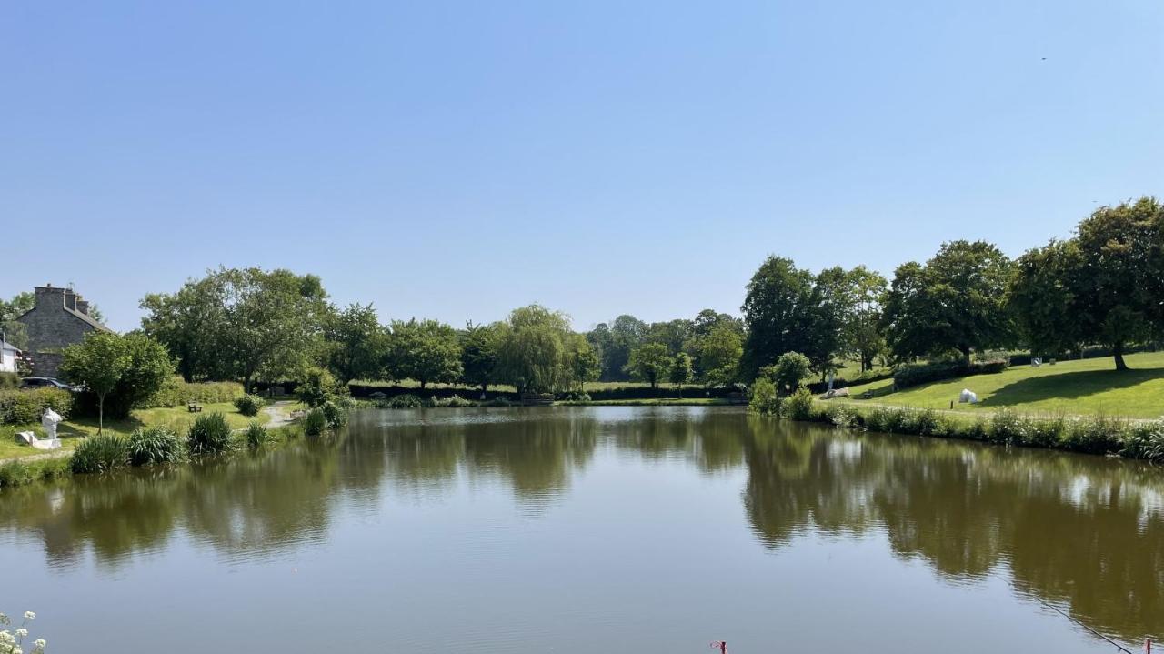Vila Le Courtil Cerisy-la-Foret Exteriér fotografie